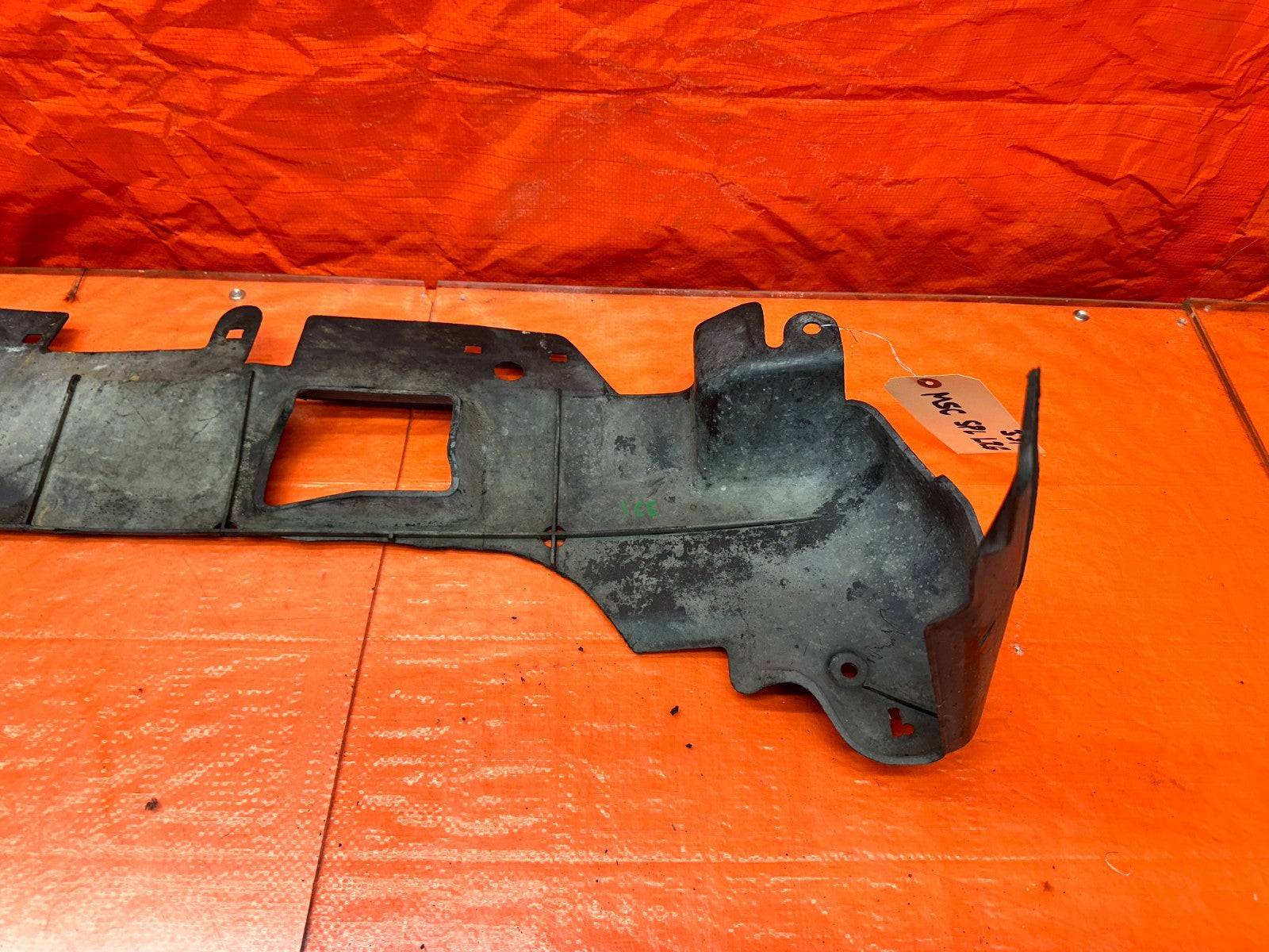 94 01 ACURA INTEGRA FRONT BUMPER UNDER COVER CENTER SPLASH SHIELD OEM #3315