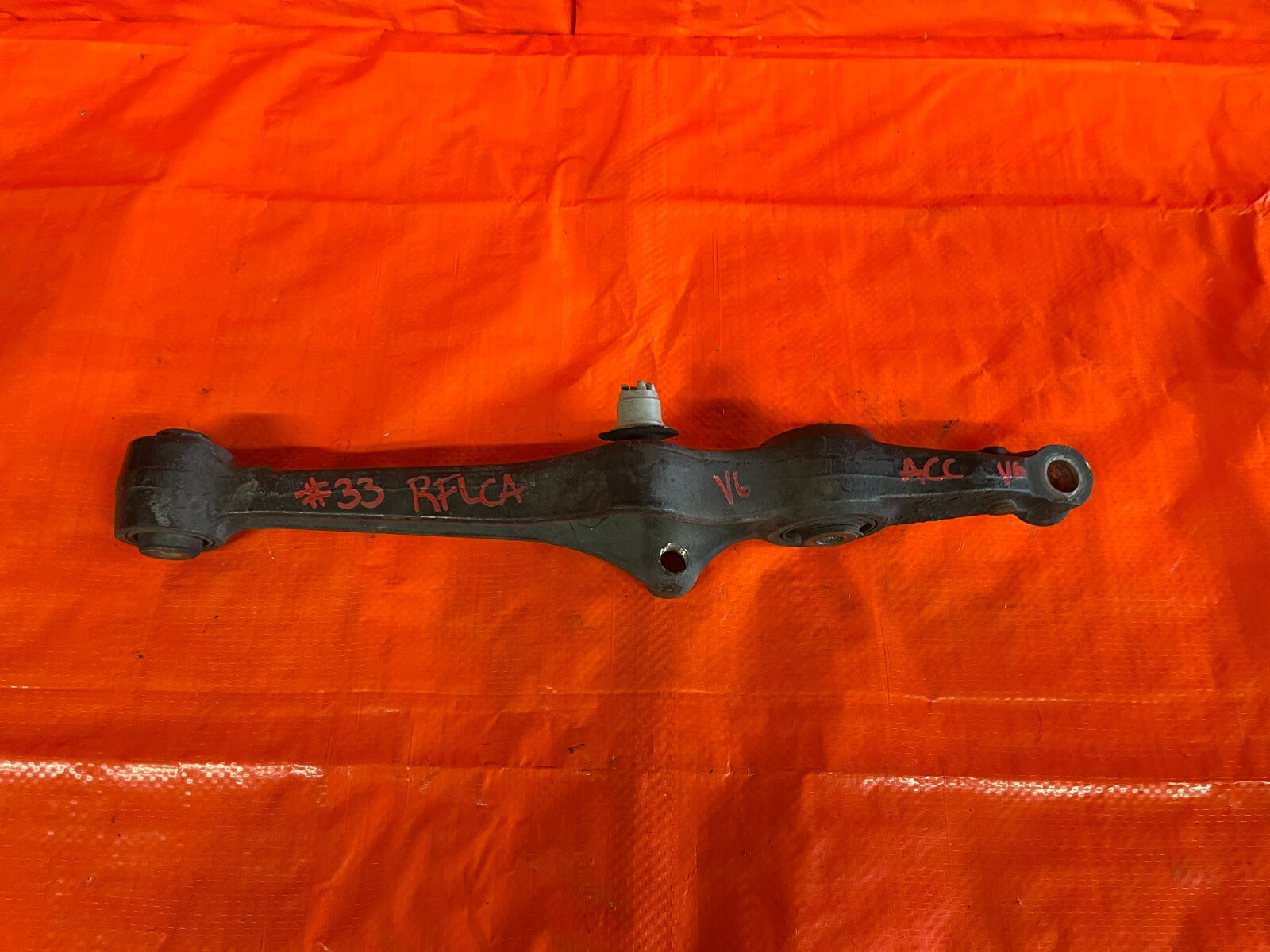 98 02 HONDA ACCORD   PASSENGER RIGHT FRONT LOWER CONTROL ARM   OEM OE #336