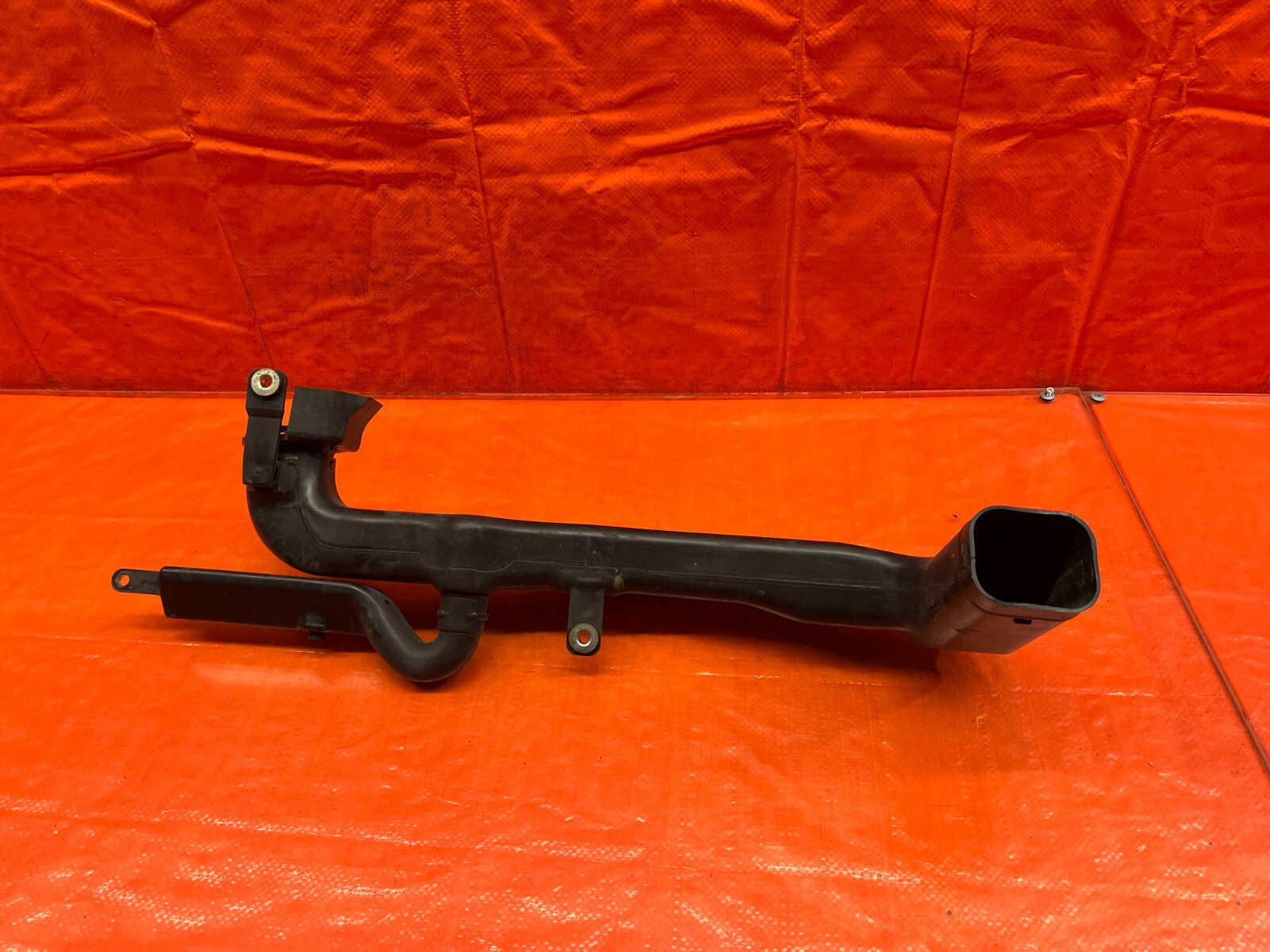 90 91 ACURA INTEGRA   AIRFLOW INTAKE ARM TUBE ELBOW   OEM FACTORY #15410