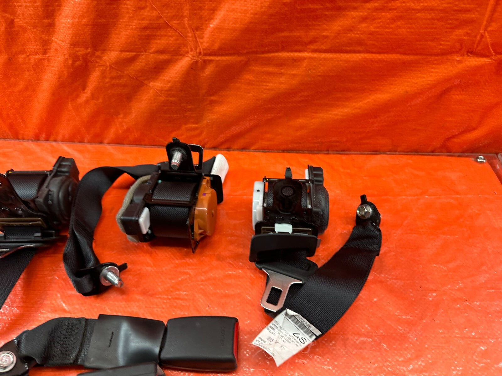 14 17 INFINITI Q50 REAR SEAT BELT SET LEFT & RIGHT SEAT BELTS   BLACK   OEM #2158