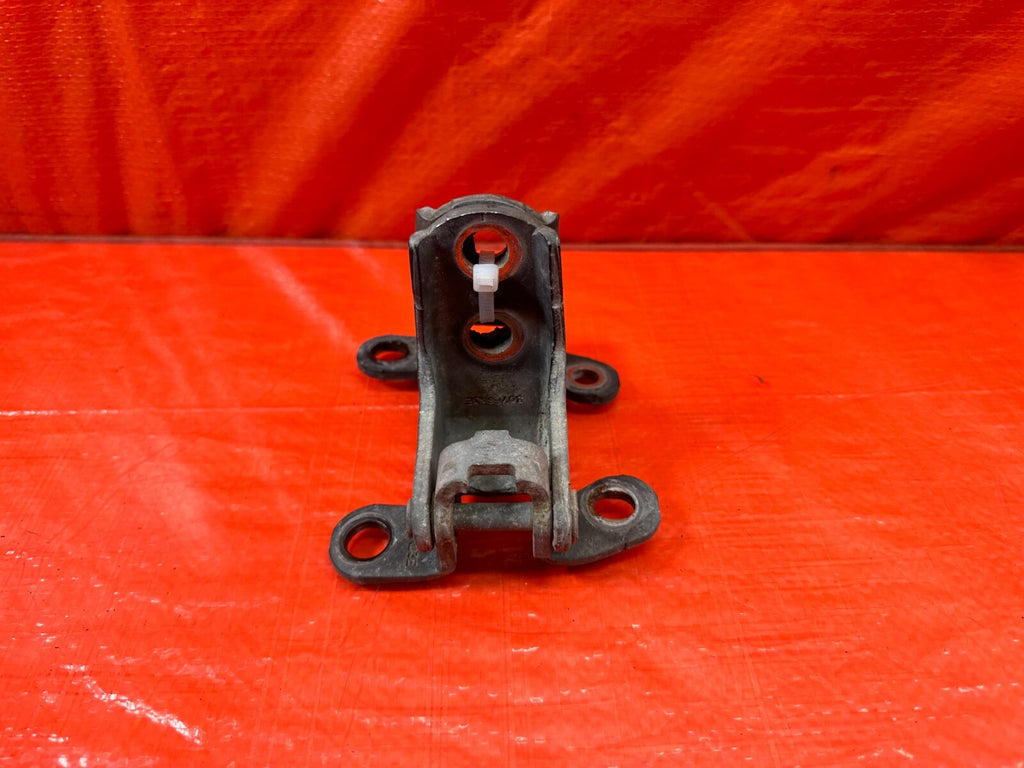 02 05 HONDA CIVIC SI EP3 HATCHBACK DOOR HINGE SET UPPER & LOWER RIGHT  OEM 1864