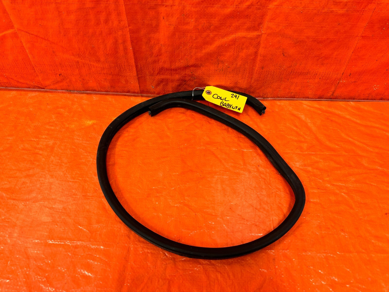 04 08 ACURA TSX   WINDSHIELD WIPER COWL WEATHER STRIP RUBBER GASKET OEM #2910