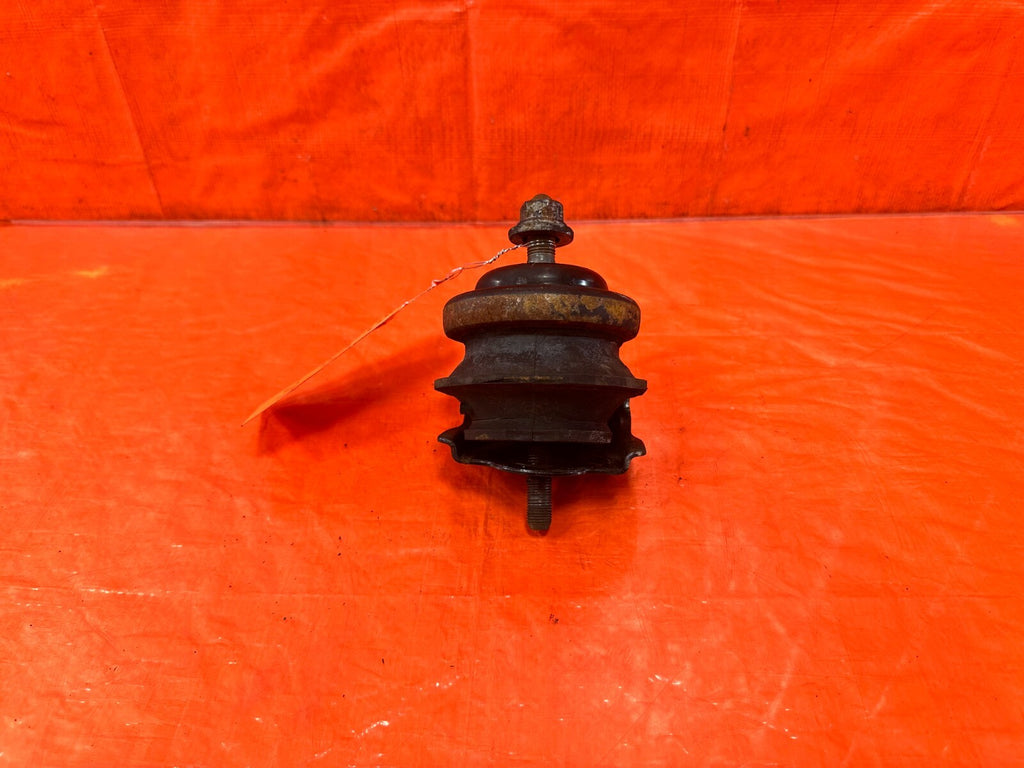 92 00 LEXUS SC300   ENGINE MOTOR MOUNT   OEM FACTORY #2765