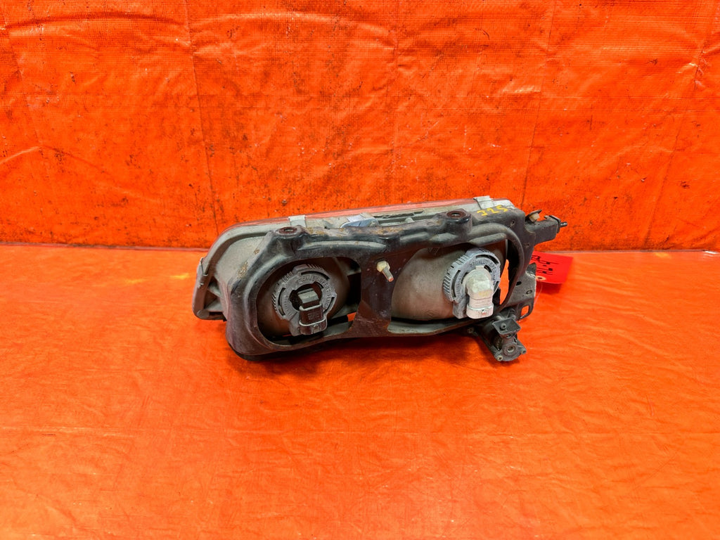 90 91 HONDA CIVIC HATCHBACK   PASSENGER RIGHT HEADLIGHT HEADLAMP   OEM 3256