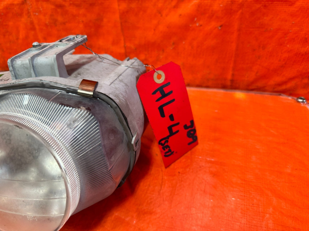 94 97 ACURA INTEGRA HEADLIGHTS HEADLAMPS   LEFT AND RIGHT HEADLIGHT SET OEM 3091