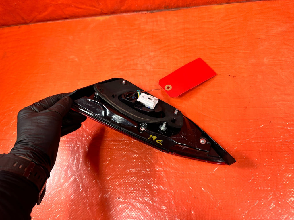 18 24 INFINITI Q50   DRIVER LEFT INNER LEFT TAIL LIGHT LAMP   OEM FACTORY #19Q5