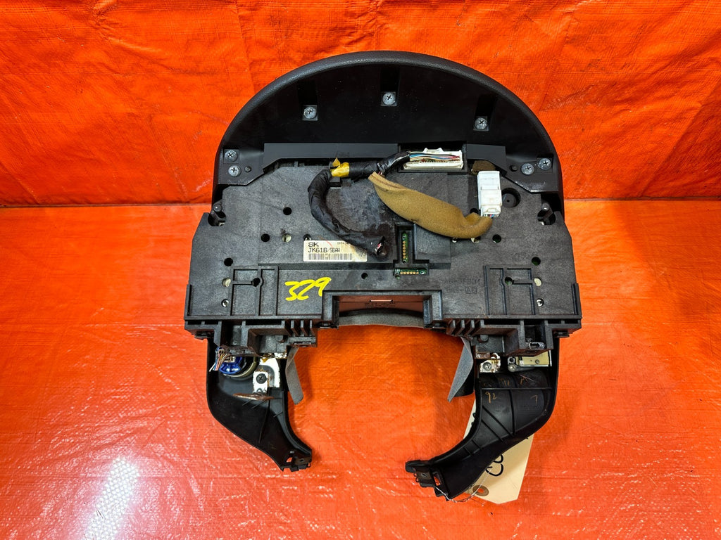 08 13 INFINITI G37 COUPE 2D   6 SPEED MANUAL CONVERSION   PEDALS / CLUSTER 3282