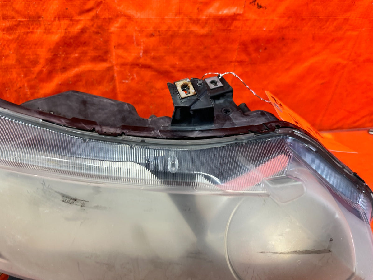06-08 HONDA CIVIC SEDAN - RIGHT HEADLIGHT HEADLAMP W/ BRACKET COMPLETE OEM #3004