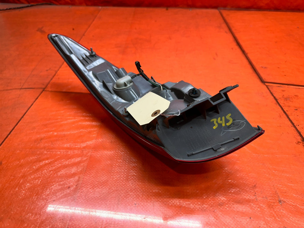 14-15 INFINITI Q50 3.7L AWD DRIVER LEFT OUTER QUARTER TAIL LIGHT LAMP LENS OEM #10