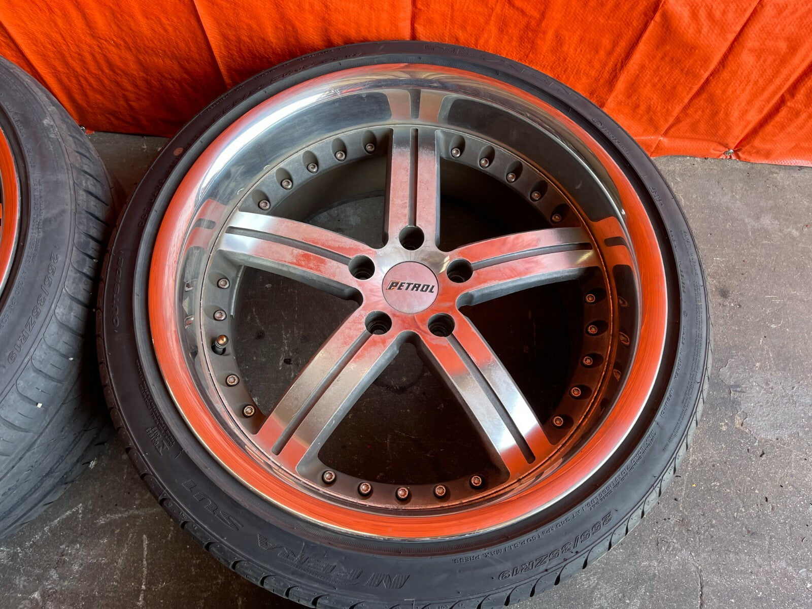 PETROL BRAND WHEELS   THROTTLE MODEL   5x114.3   19x8 +20 F   19x9.5 +40 R   #645