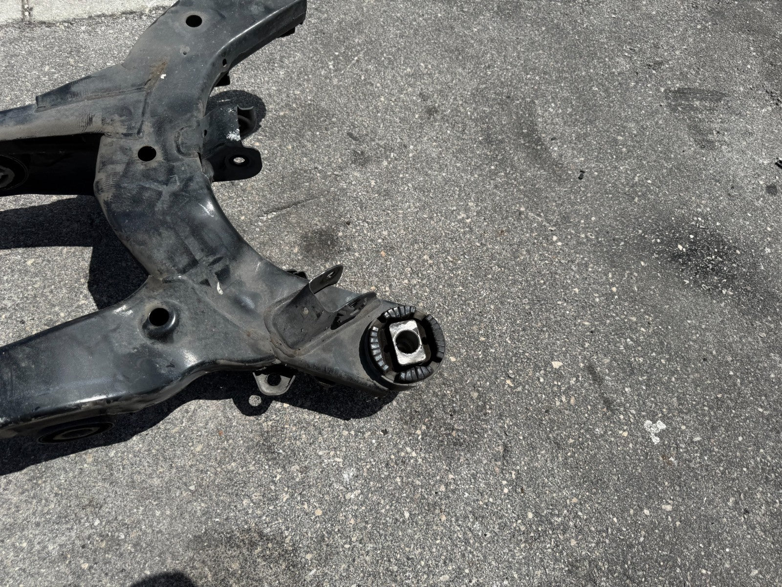 10 16 HYUNDAI GENESIS COUPE   REAR SUBFRAME CROSSMEMBER K FRAME   OEM #30211