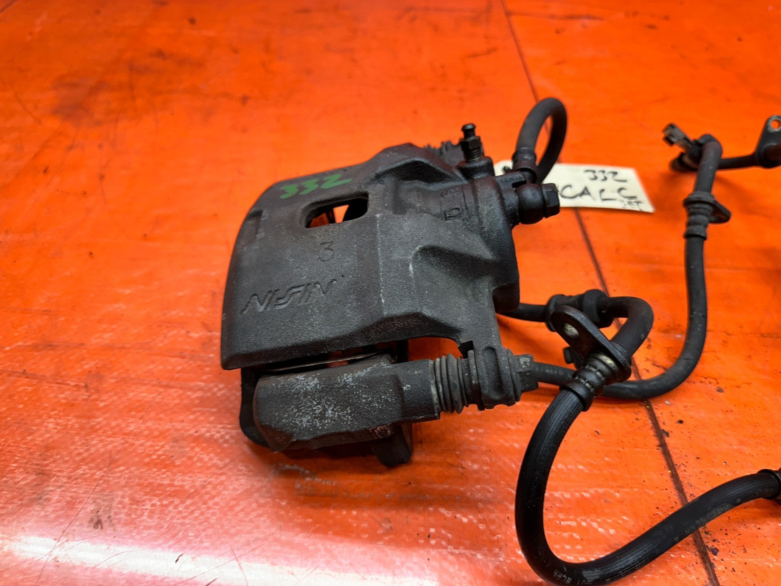 92 96 HONDA PRELUDE FRONT BRAKE CALIPERS PAIR LEFT RIGHT OEM #3328