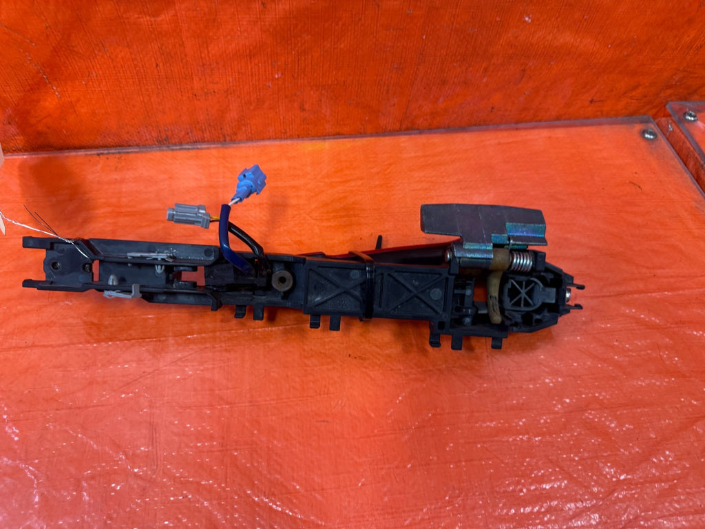 08 13 INFINITI G37 COUPE 2D   RIGHT FRONT EXTERIOR DOOR HANDLE RED   OEM #3287
