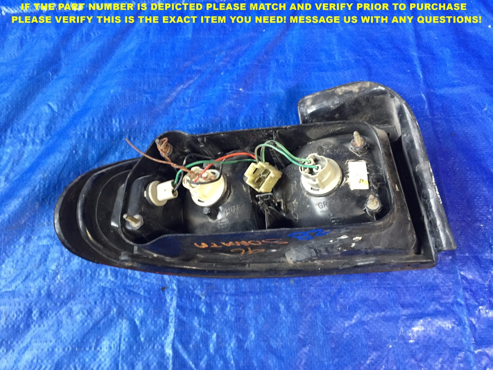 OEM 1995 1996 95 96 HYUNDAI SONATA PASSENGER RIGHT TAIL LIGHT 2B4