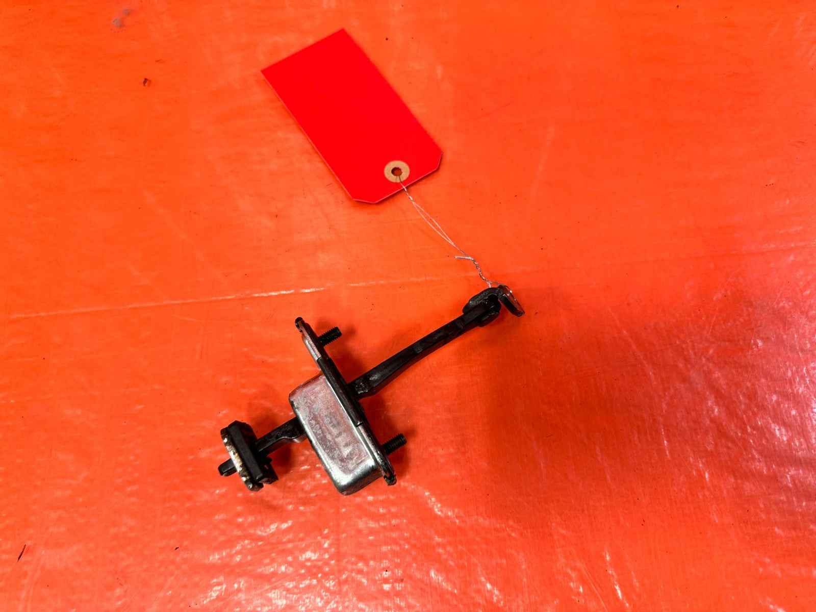 10 16 HYUNDAI GENESIS COUPE DRIVER LEFT DOOR CHECKER HINGE ARM STOPPER #3023