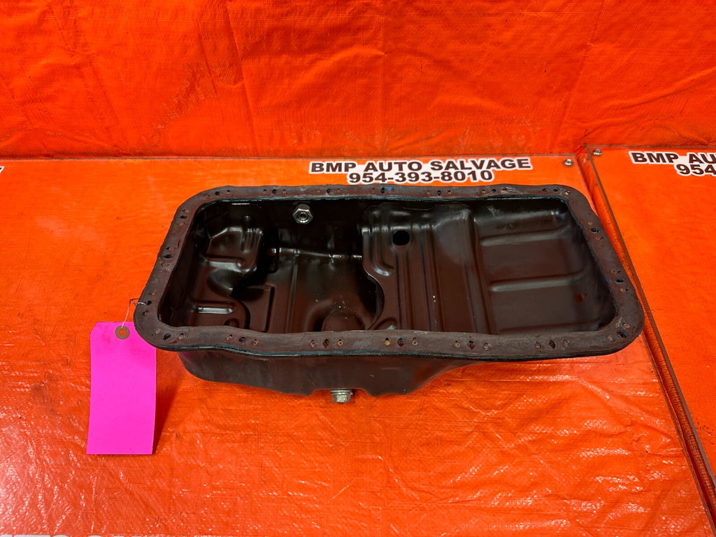 99 00 SI EM1 B16A2   FACTORY OIL PAN WITH AFTERMARKET TURBO TAP OEM FACTORY 25212