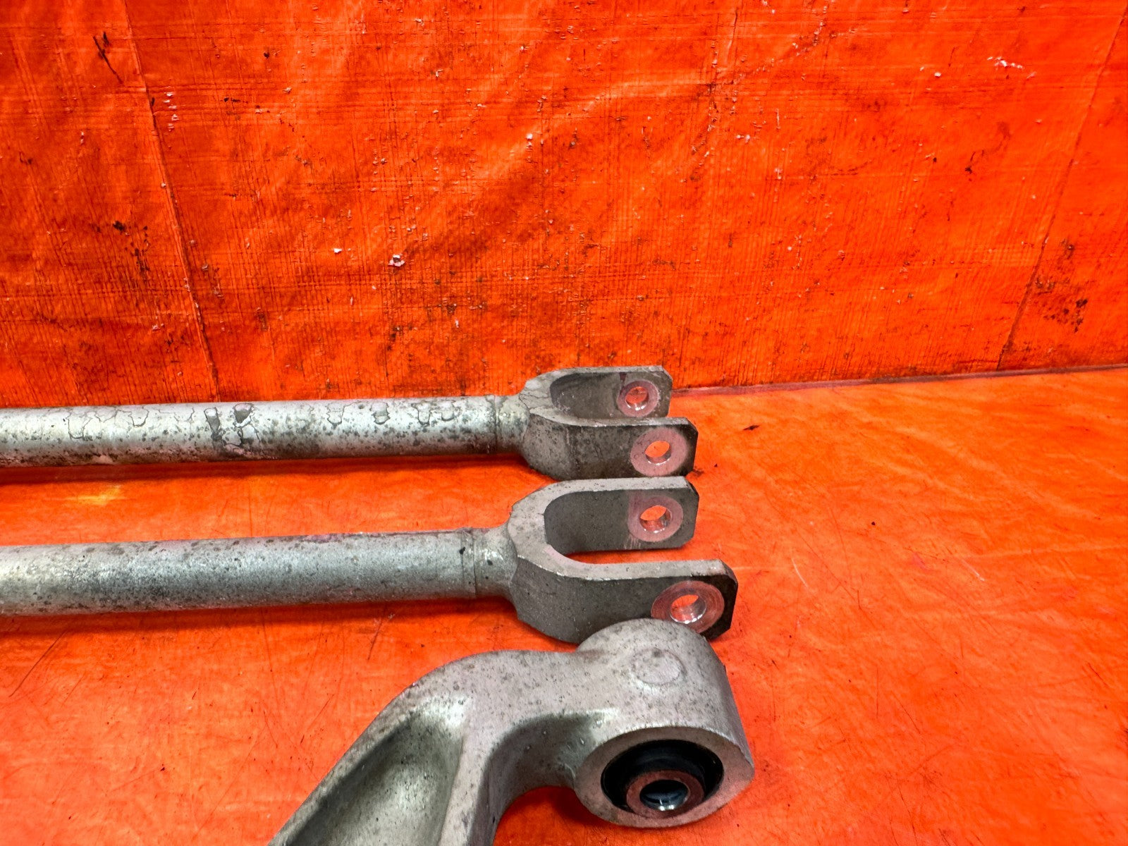 14 15 INFINITI Q50   DRIVER LEFT REAR   ALUMINUM CONTROL ARMS   OEM #3135