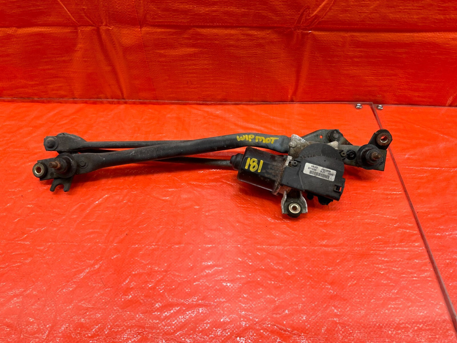 96 00 HONDA CIVIC   WINDSHIELD WIPER MOTOR AND WIPER LINKAGE COMBO   OEM #1810