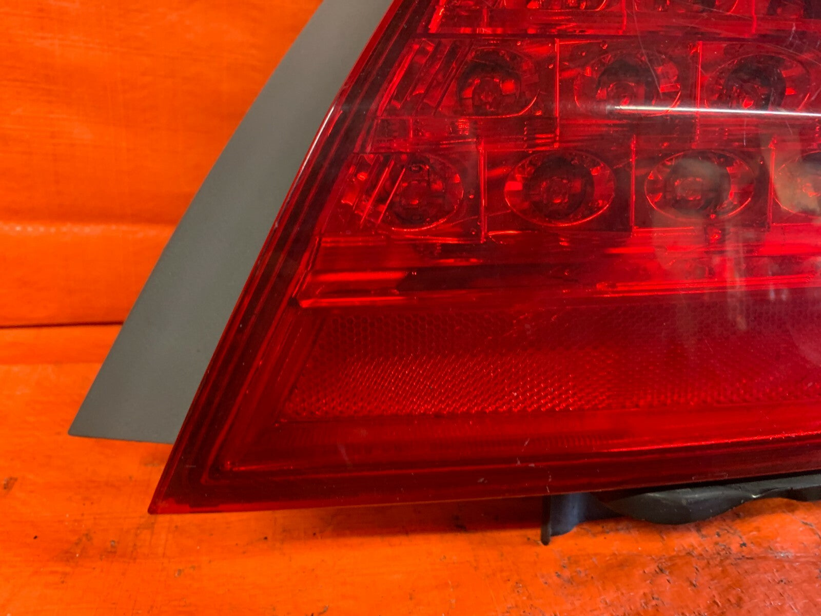 06 07 HONDA ACCORD 4 DOOR SEDAN PASSENGER RIGHT TAIL LIGHT LAMP W/ LED UNIT OEM6