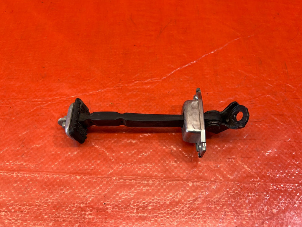 06 11 CIVIC 4D SEDAN   PASSENGER RIGHT REAR DOOR CHECKER HINGE ARM STOPPER #1516