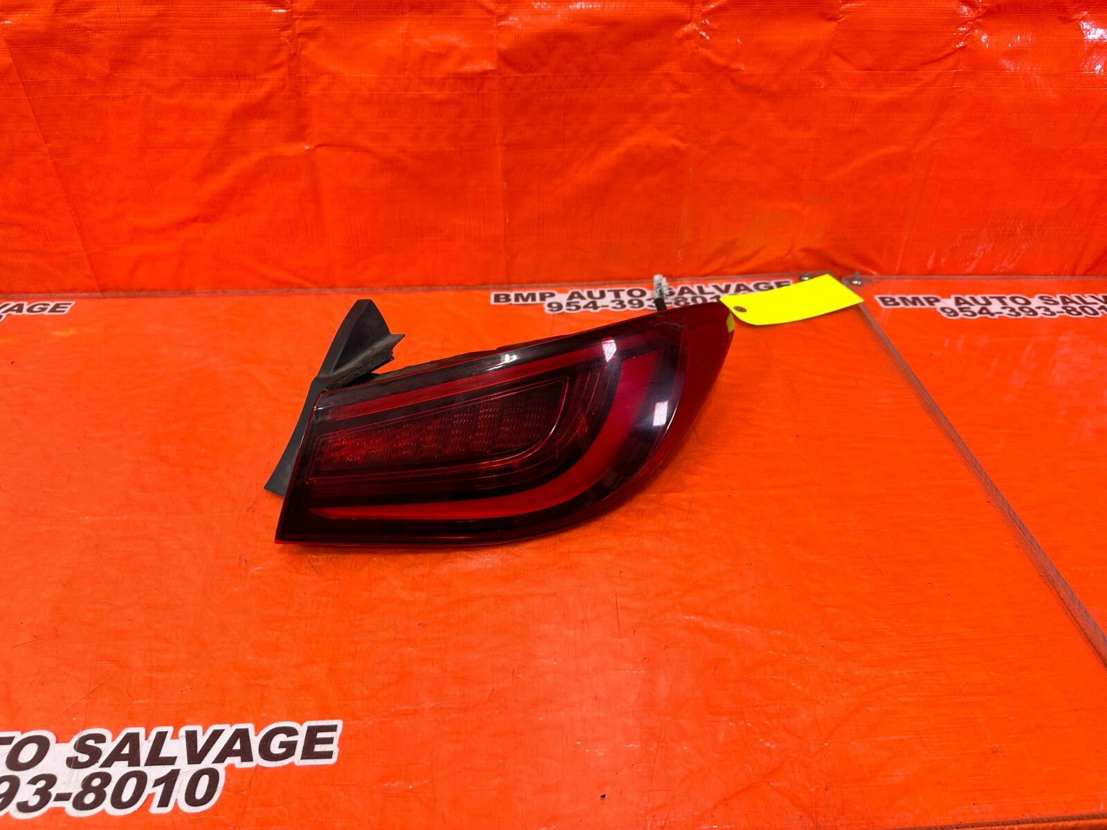 17 20 INFINITI Q60 PASSENGER RIGHT OUTER QUARTER PANEL   TAIL LIGHT LAMP   OEM0