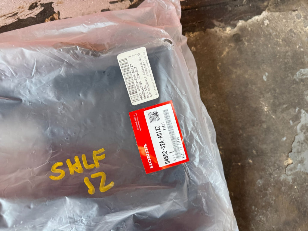 00 09 HONDA S2000   LEFT FRONT WHEEL HOUSE SUB SET   NEW IN BAG   04652 S2A A01Z2