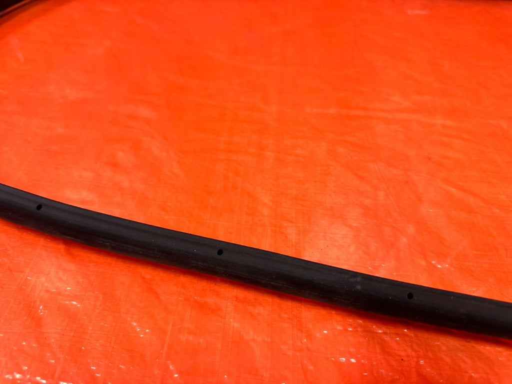 04 08 ACURA TSX PASSENGER RIGHT REAR DOOR WEATHER STRIP TRIM SEAL GASKET OEM 27511
