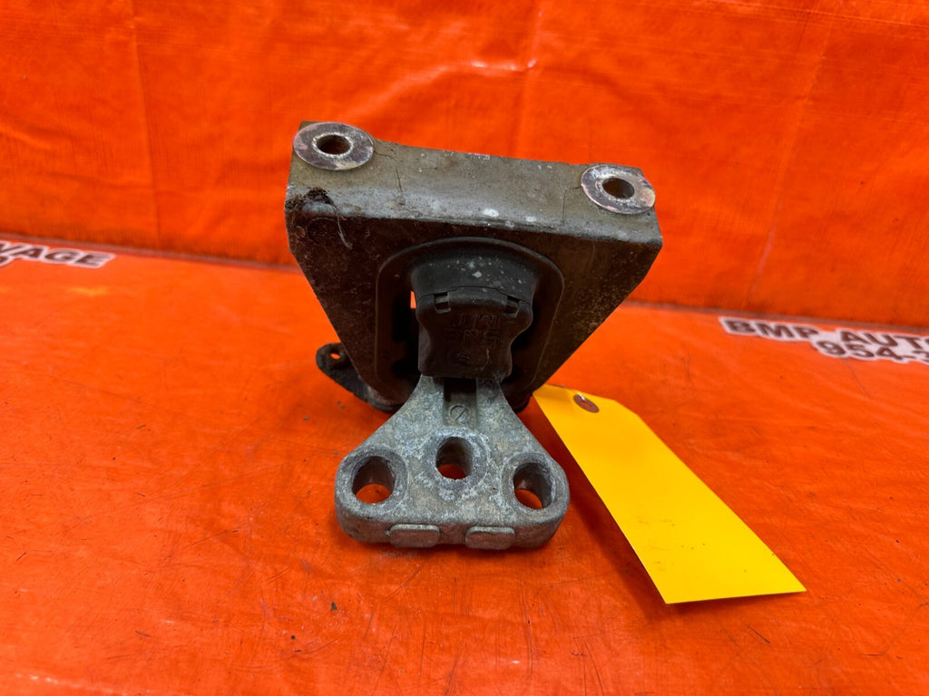 06 11 HONDA CIVIC 1.8L   5 SPEED MANUAL STICK SHIFT TRANSMISSION MOUNT OEM 2608