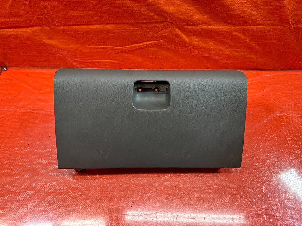 02 06 ACURA RSX   GLOVE BOX   TAN COLOR   NO LOCK INCLUDED   OEM FACTORY #2120