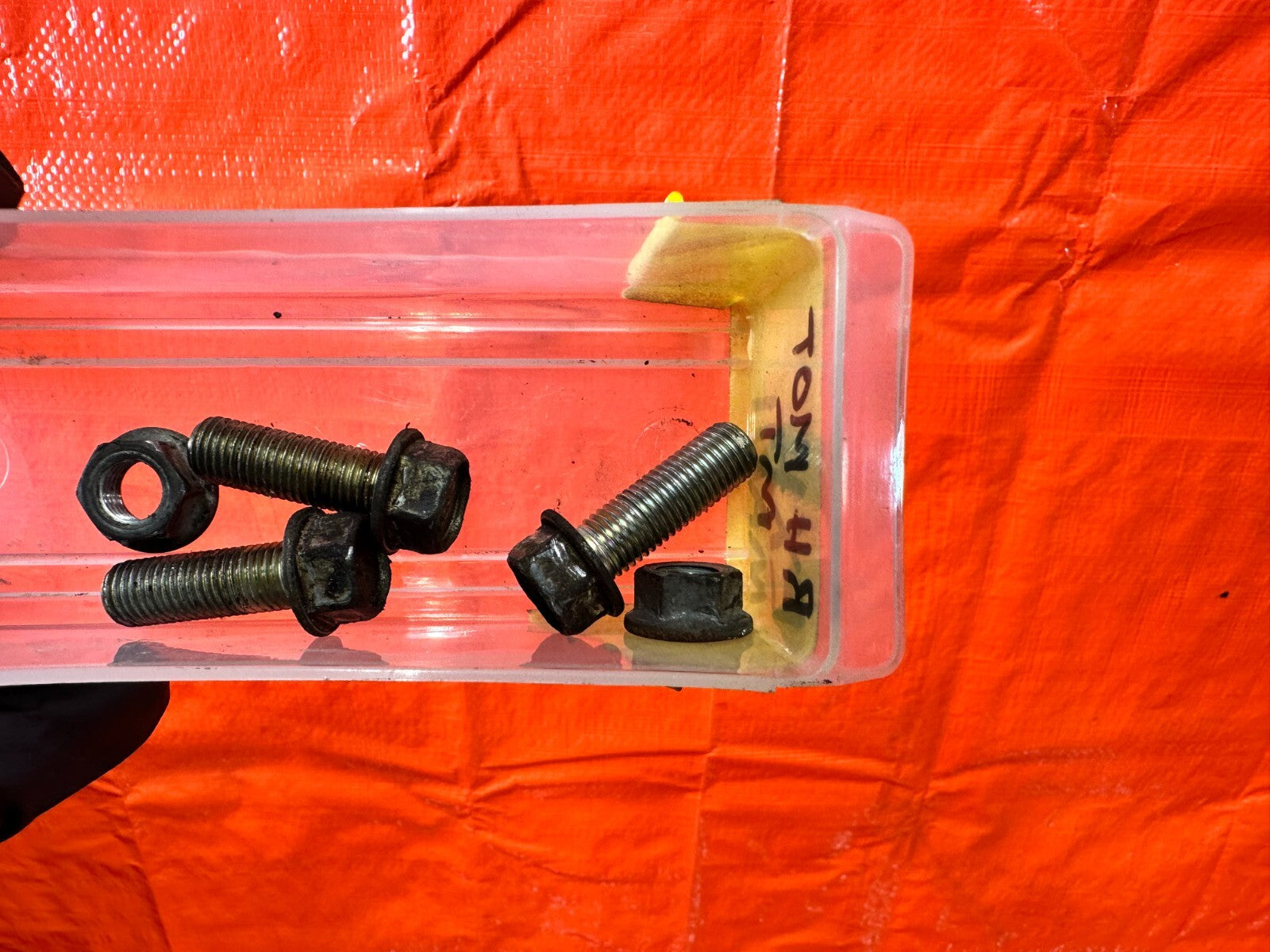 04 08 ACURA TSX   K24A2 EXHAUST MANIFOLD BOLTS   OEM #2911