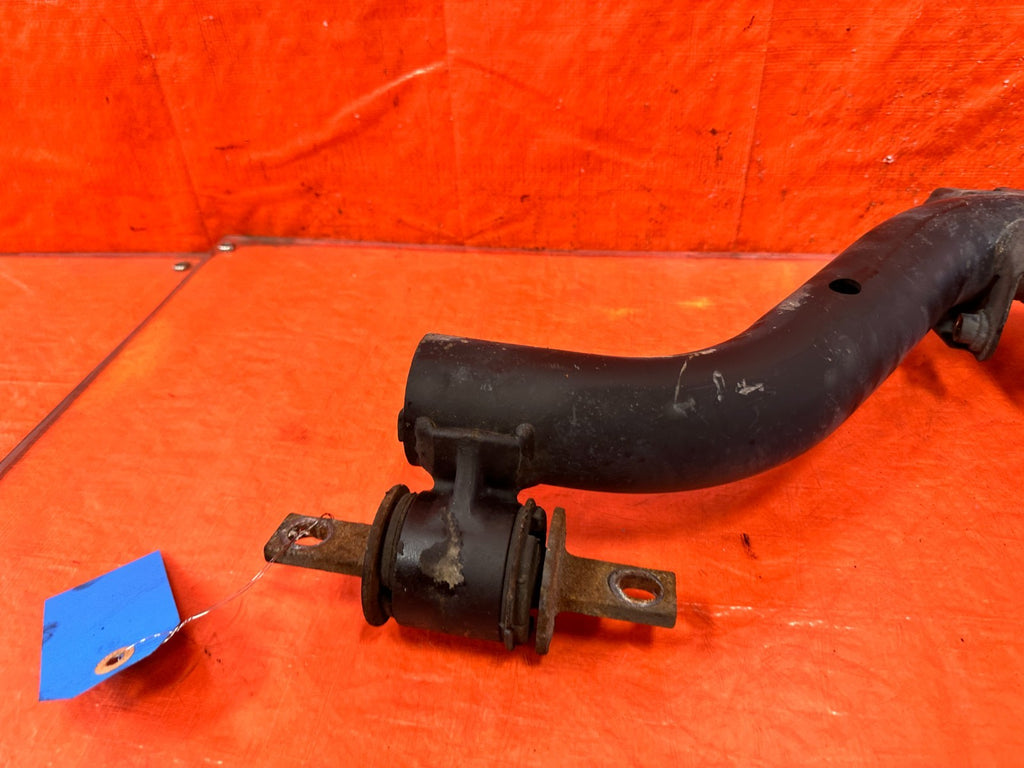 02 05 HONDA CIVIC SI EP3 HATCH   DRIVER LEFT REAR LOWER TRAILING CONTROL ARM 3088