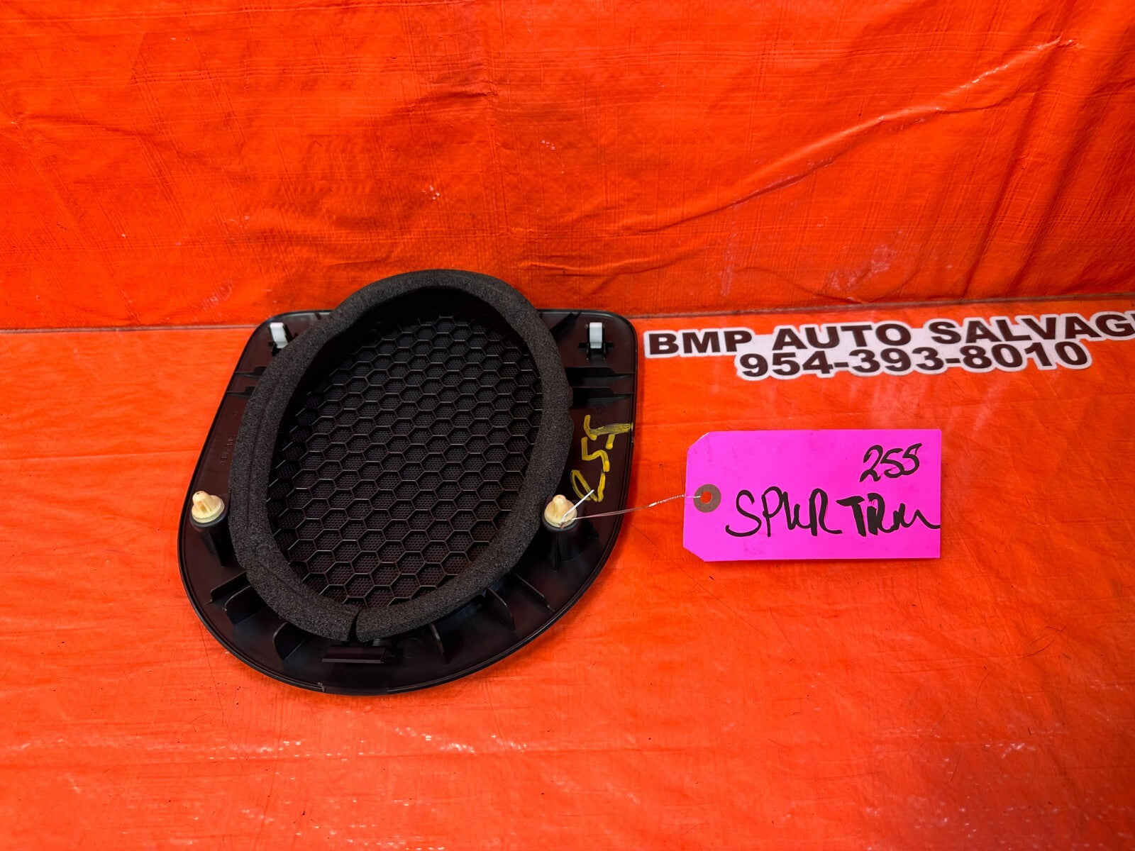04 08 ACURA TSX   REAR SPEAKER COVER TRIM PLASTIC LEFT OR RIGHT   OEM #2557