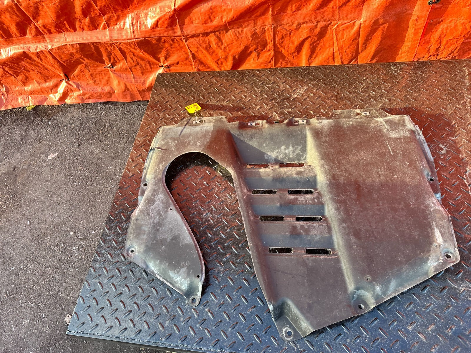 13 16 SCION FRS   17 20 86 13 20 BRZ   RADIATOR SPLASH SHIELD 56410CA00 OEM 2939