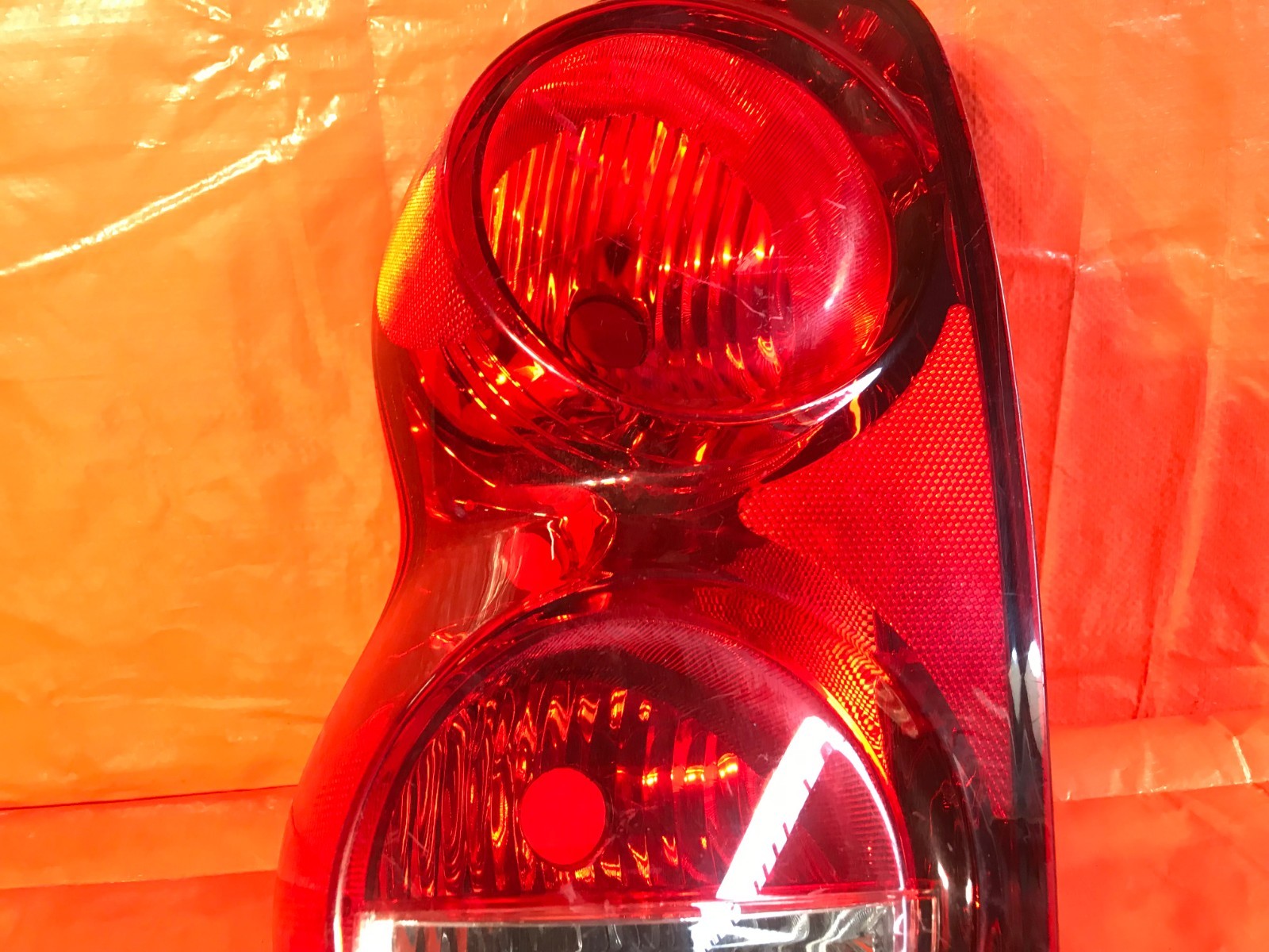 OEM 2005 05 DODGE DURANGO DRIVER LEFT TAIL LIGHT LAMP L LH3