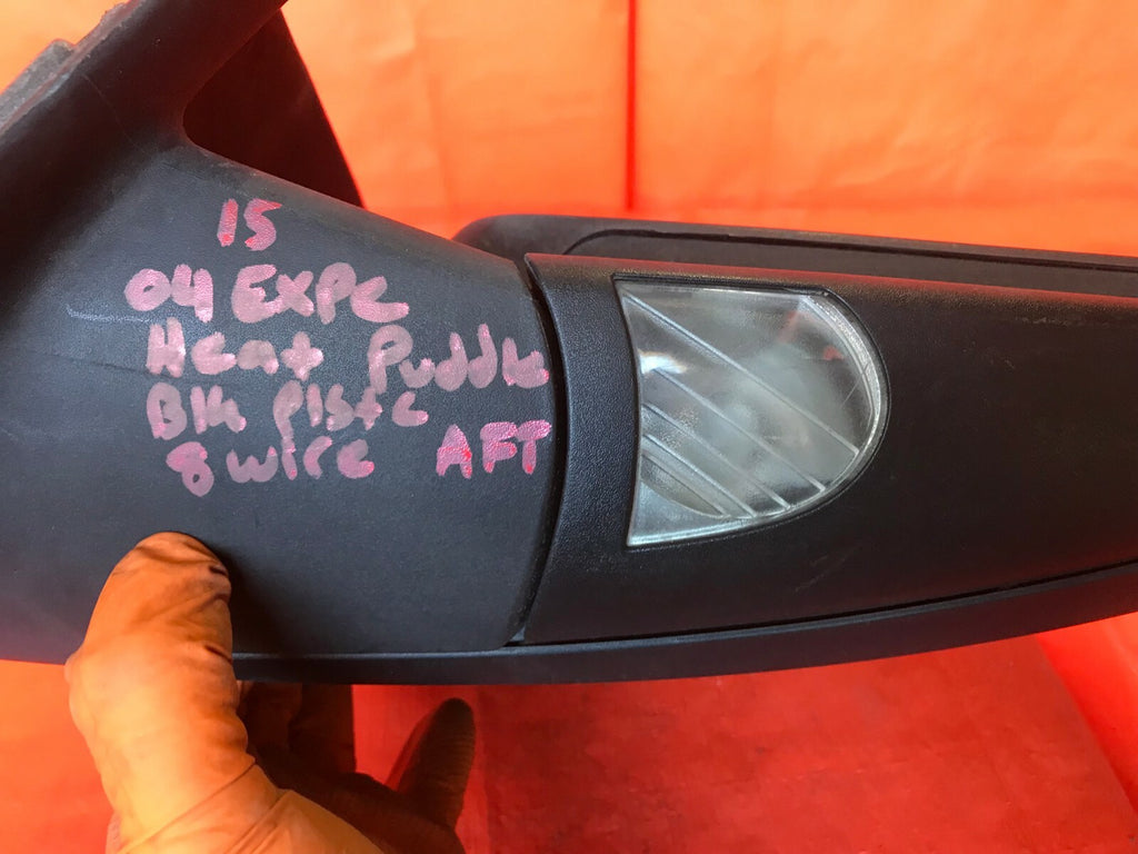 OEM 2004 FORD EXPEDITION PASSENGER RIGHT SIDE VIEW MIRROR   PUDDLE LIGHT   HEAT 9