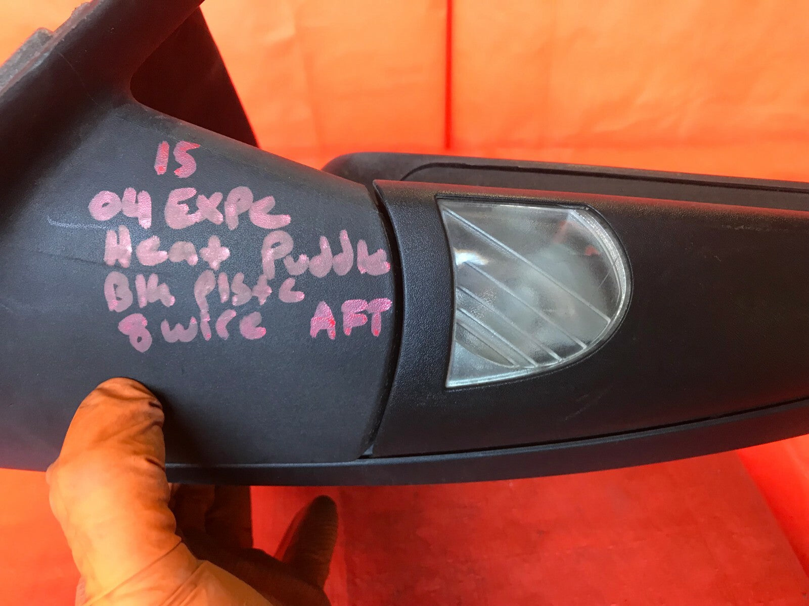 OEM 2004 FORD EXPEDITION PASSENGER RIGHT SIDE VIEW MIRROR   PUDDLE LIGHT   HEAT 9