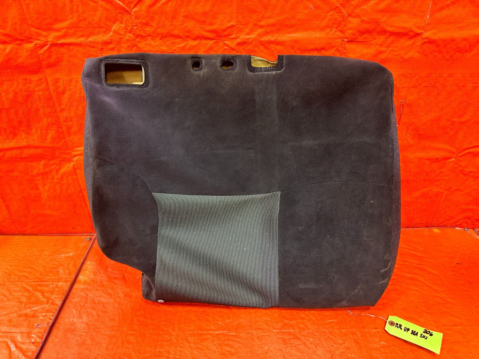 02 05 HONDA CIVIC SI EP3 HATCH PASSENGER RIGHT LOWER  SEAT SKIN WRAP OEM 3060