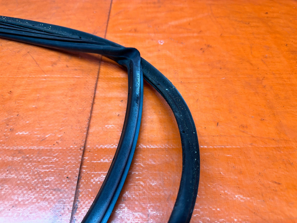 92 95 HONDA CIVIC 2D   PASSENGER RIGHT DOOR WEATHERSTRIP RUBBER SEAL   OEM #3335