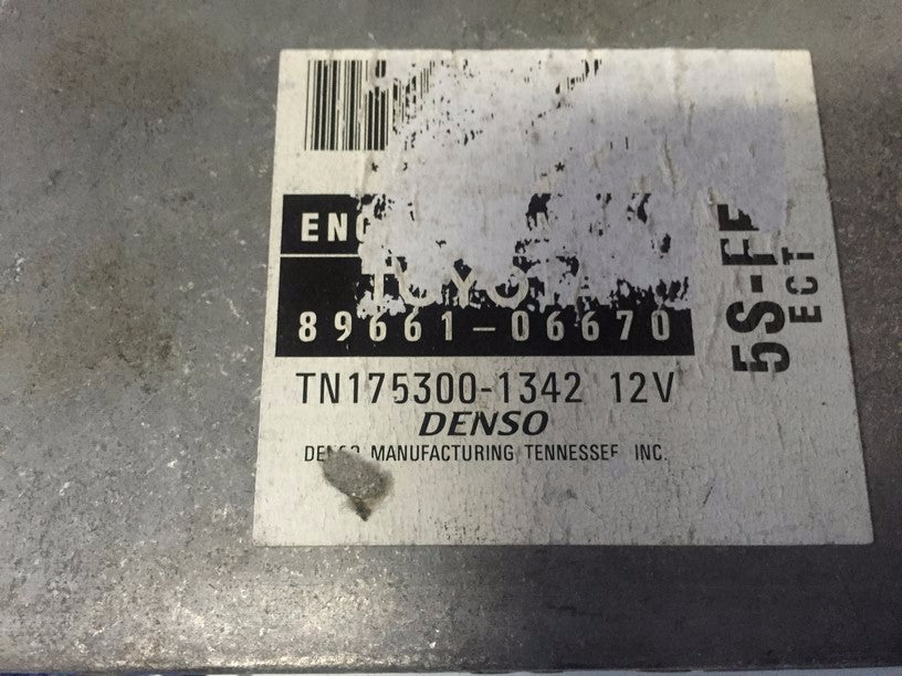 OEM 1999 Toyota Camry A/T ECU # 89661 06670 Engine Control Module #15771