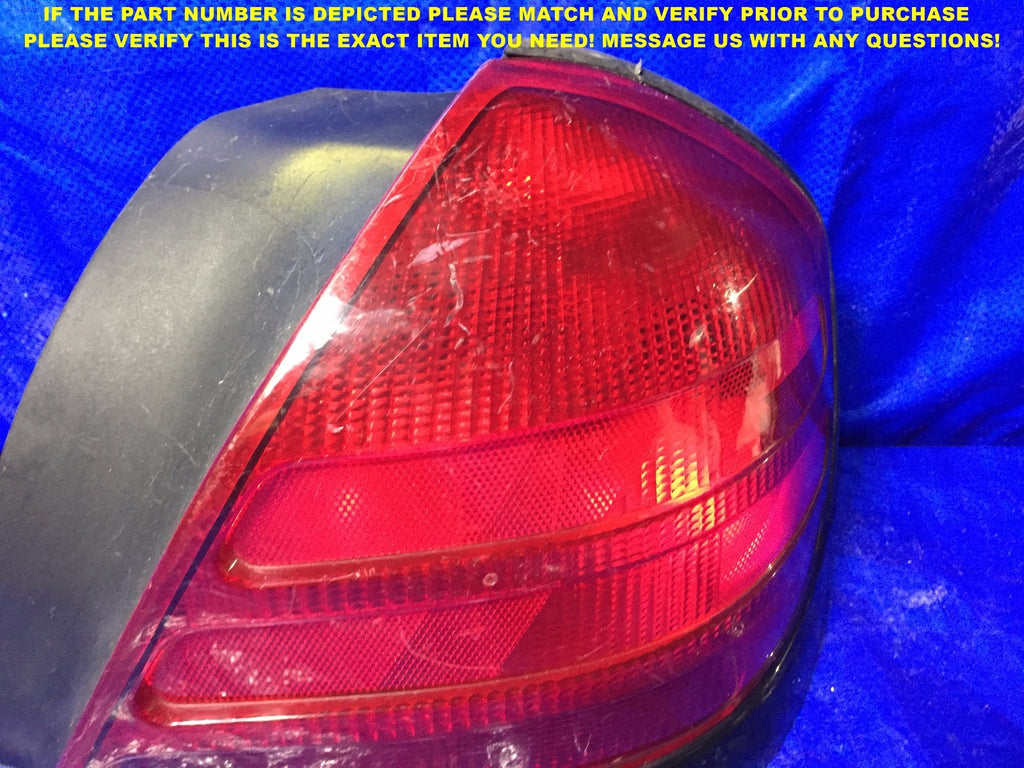 OEM 00 01 02 03 04 05 06 07 08 09 10 11 FORD CROWN VICTORIA PASSENGER TAIL LIGHT2