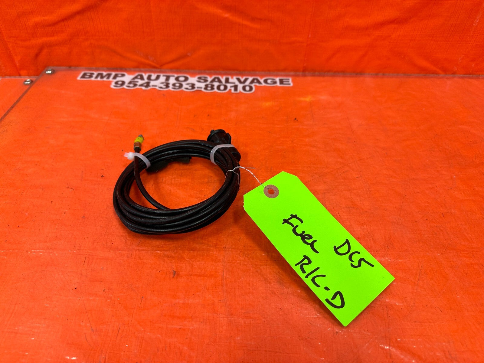 02 06 ACURA RSX BASE & TYPE S   GAS FUEL LID RELEASE CABLE   OEM #DC50