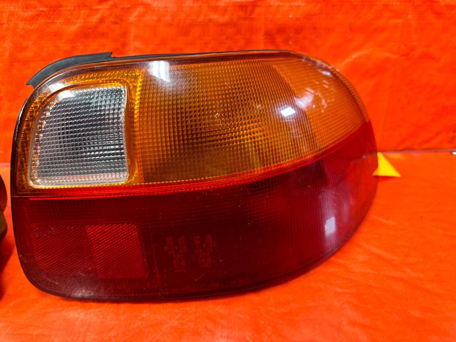 93 97 HONDA DEL SOL   FACTORY TAIL LIGHTS TAIL LAMPS LEFT & RIGHT   OEM #2944