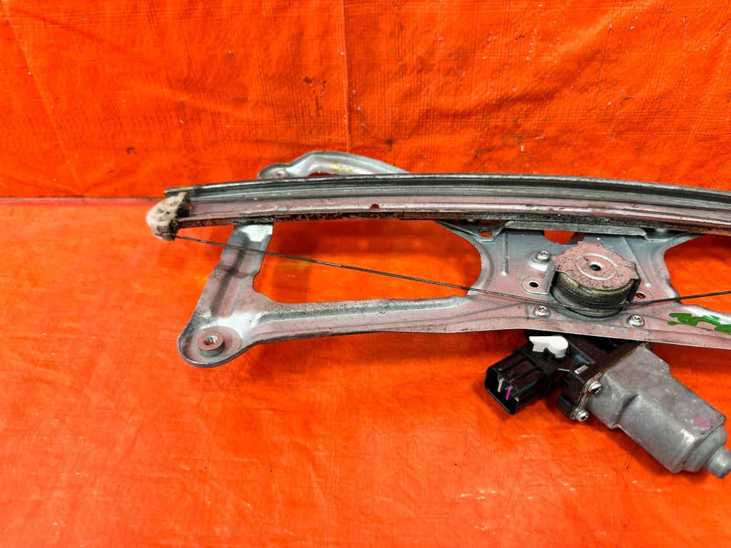 06 11 HONDA CIVIC SEDAN 4 DOOR PASSENGER RIGHT FRONT WINDOW REGULATOR OEM #3002