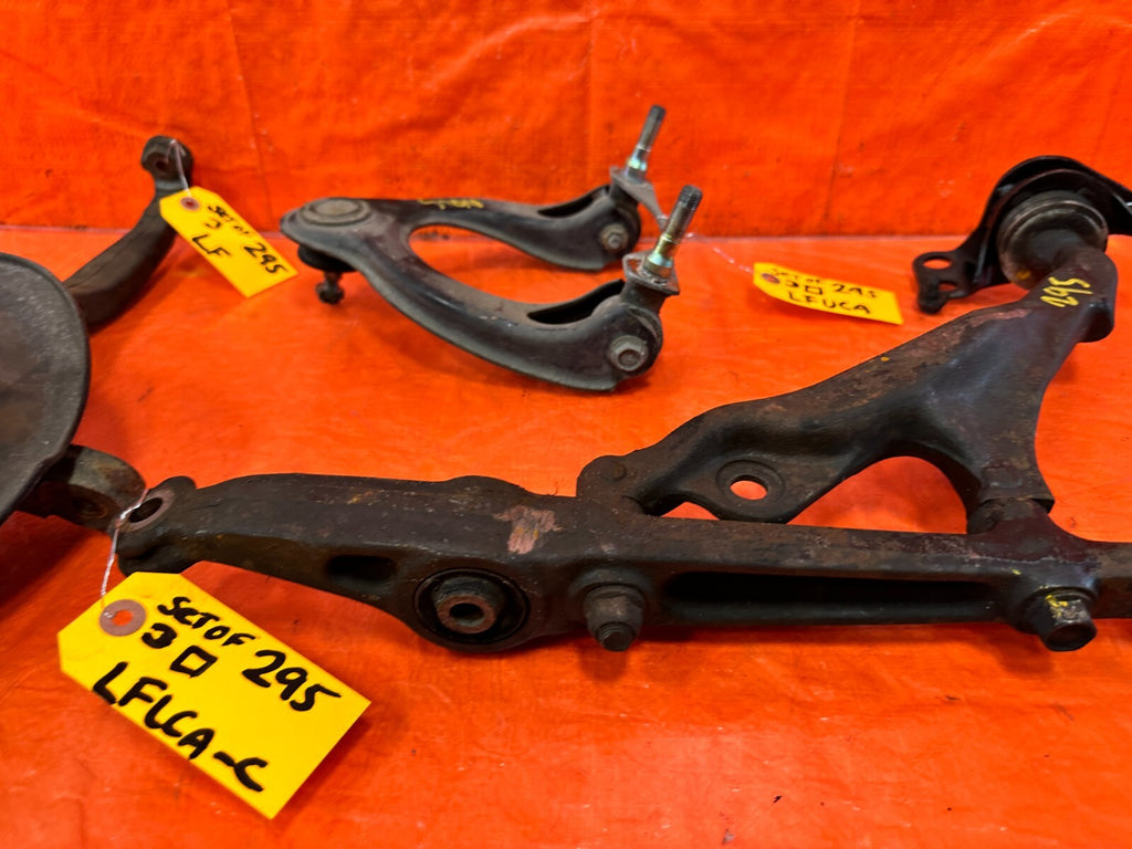 93 97 HONDA DEL SOL S & SI DRIVER LEFT FRONT SPINDLE KNUCKLE HUB & ARMS OEM #2954