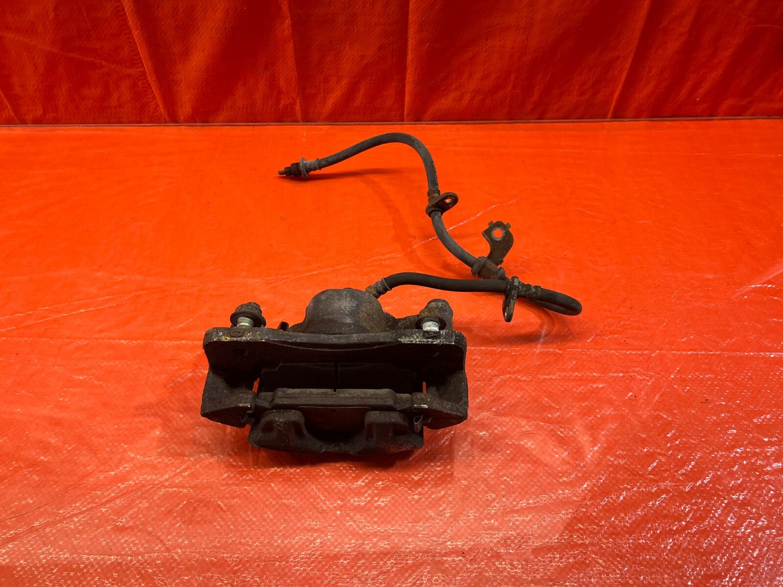 93 94 HONDA DEL SOL S   PASSENGER RIGHT FRONT BRAKE CALIPER   OEM FACTORY #1468