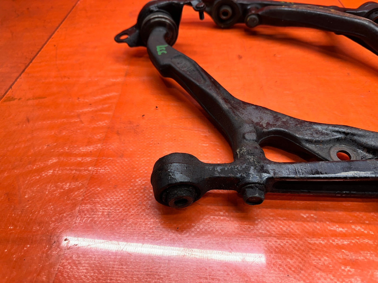 94 01 ACURA INTEGRA FRONT LOWER CONTROL ARMS LCA LEFT RIGHT PAIR OEM #3316