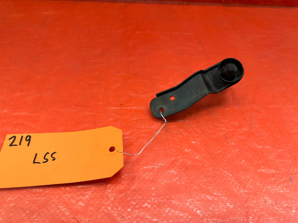 2016 16 HYUNDAI GENESIS COUPE 3.8L   HOOD SENSOR   PART # 93880 2M100   OEM #2195