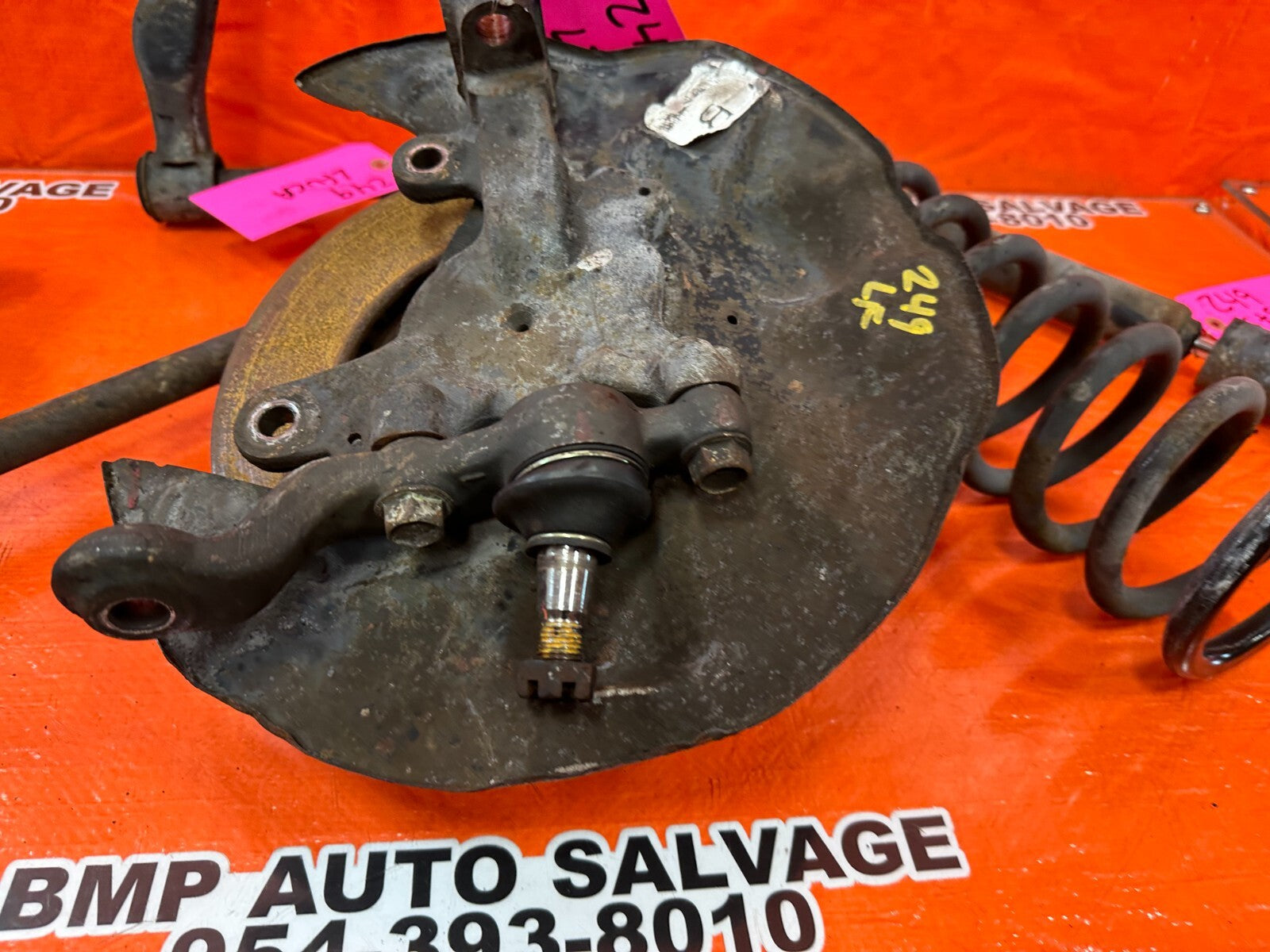 96 00 TOYOTA TACOMA   2.4L   MANUAL ONLY   LEFT FRONT SPINDLE W/ CONTROL ARMS14