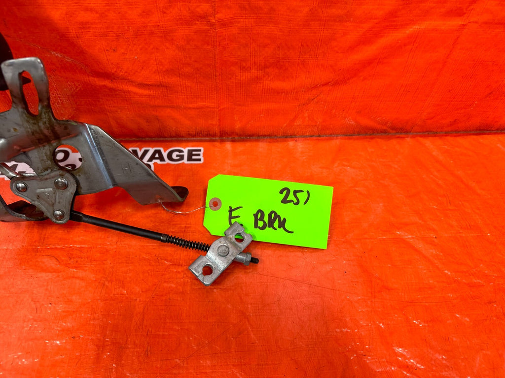 08 12 HONDA ACCORD   EMERGENCY / PARKING BRAKE HANDLE GRIP LEVER   OEM #2511