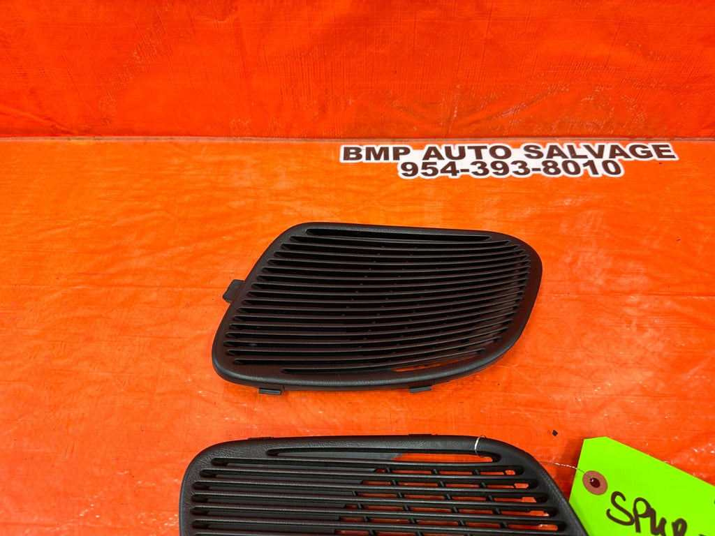 94 01 ACURA INTEGRA 2D REAR SPEAKER COVER TRIM PLASTIC LEFT & RIGHT BLACK OEM 467